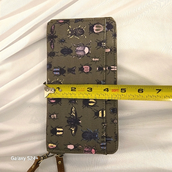 Modcloth Camp Director Zip Wallet in Army Green - Picture 5 of 7